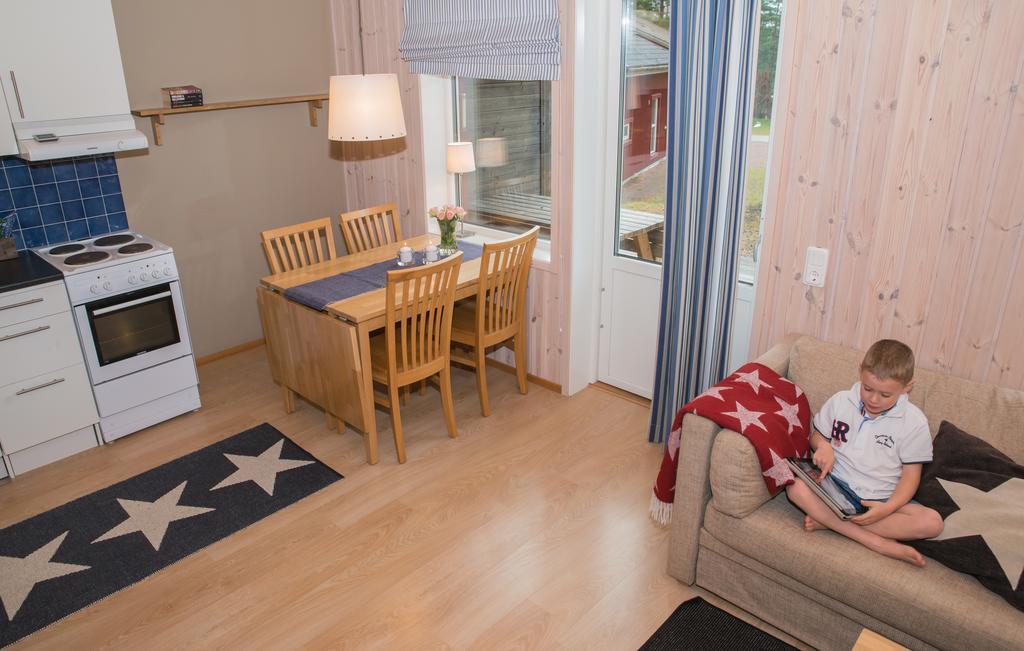 Leksand Strand Camping Och Resort Ruang foto
